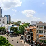 Khách sạn Savanna